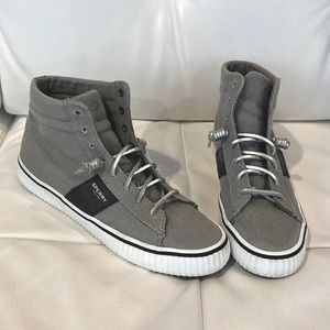 Sperry Canvas Hightop Sneaker w/ silver leather ties, Preppy & cute! Women’s 10